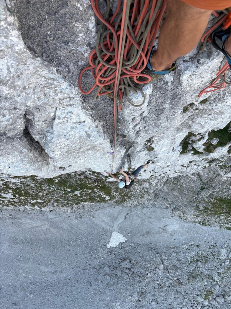 Schöne Wasserrillen im Schneekarschmankerl