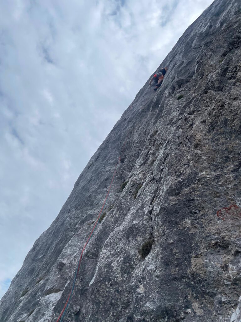 Start der oberen 7- Seillänge