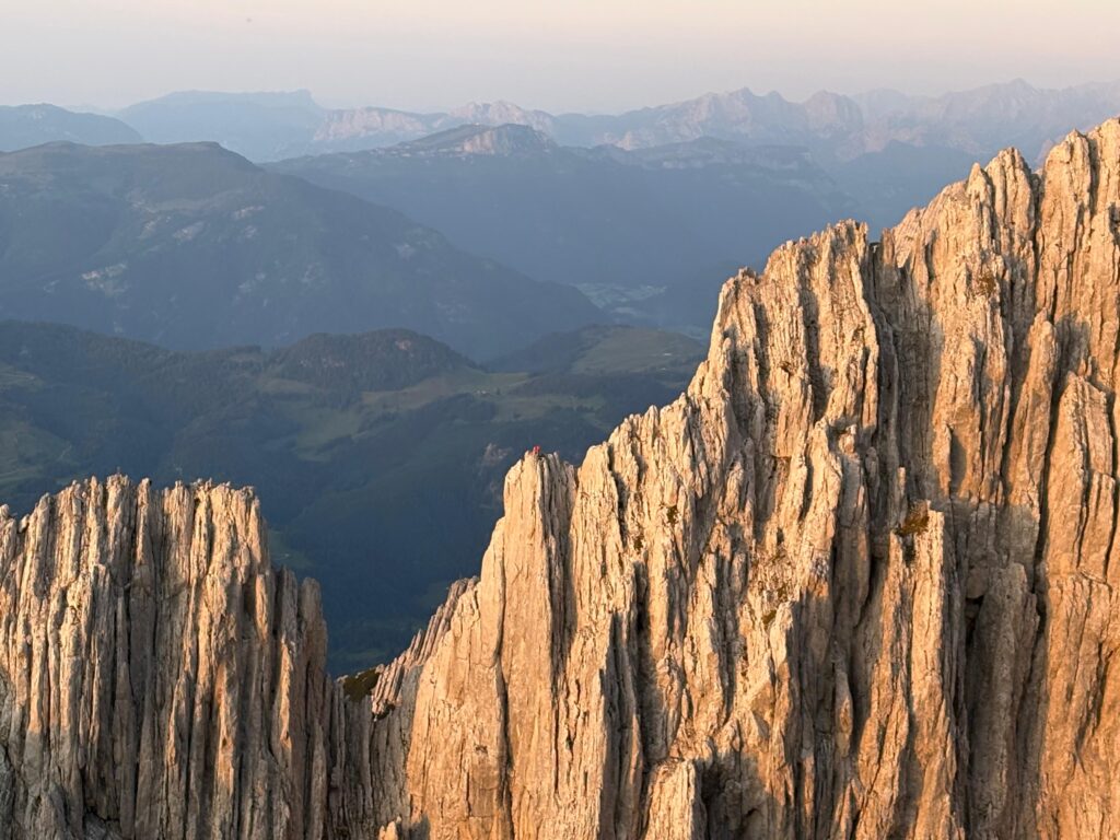 Hintere Goinger Halt Nordgrat im Abendlicht